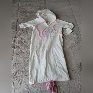 Vintage baby girl embroidered gown NWT 0-3 months